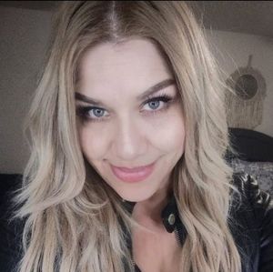 Meet your Posher, Luz